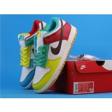 Nike Dunk Low SE “Free 99”